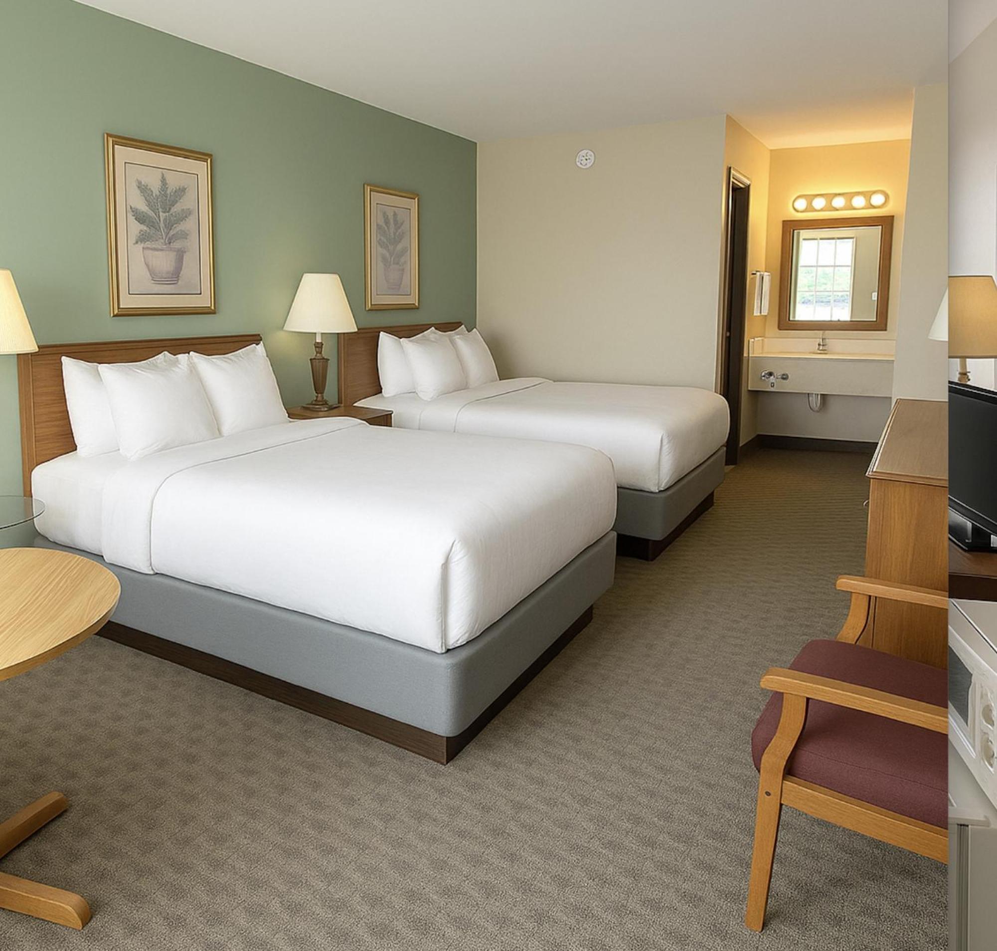Great Lakes Inn Mackinaw City Exterior foto